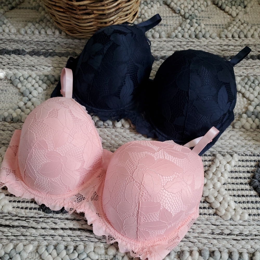 Lot of 2 Adrienne Vittadini Everyday Lace Bra Padded Underwire Blue/Pink Sz 42D